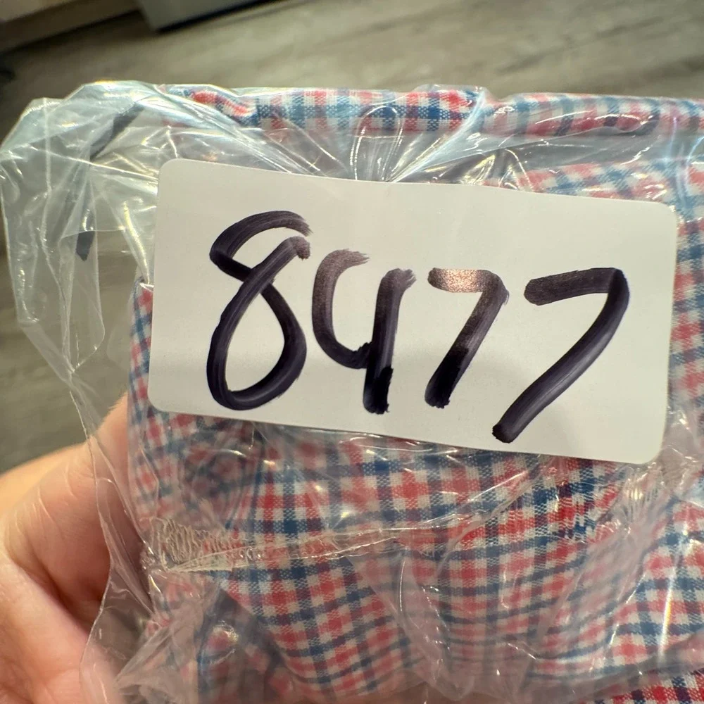 Banana‎ Republic Shirt Men Medium Red Blue Cotton Gingham Office Preppy Classy